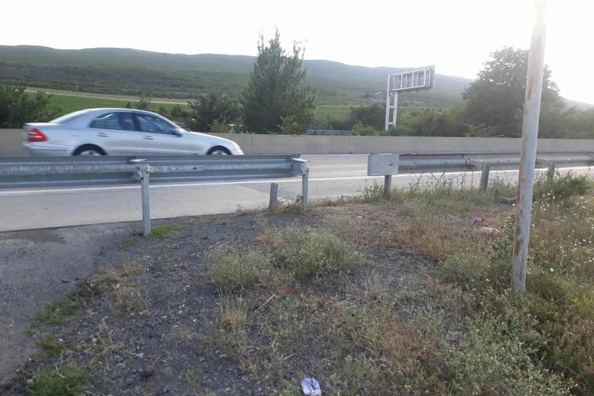 В Грузии азербайджанцы не могут выехать из своего села на автомобиле - ФОТО