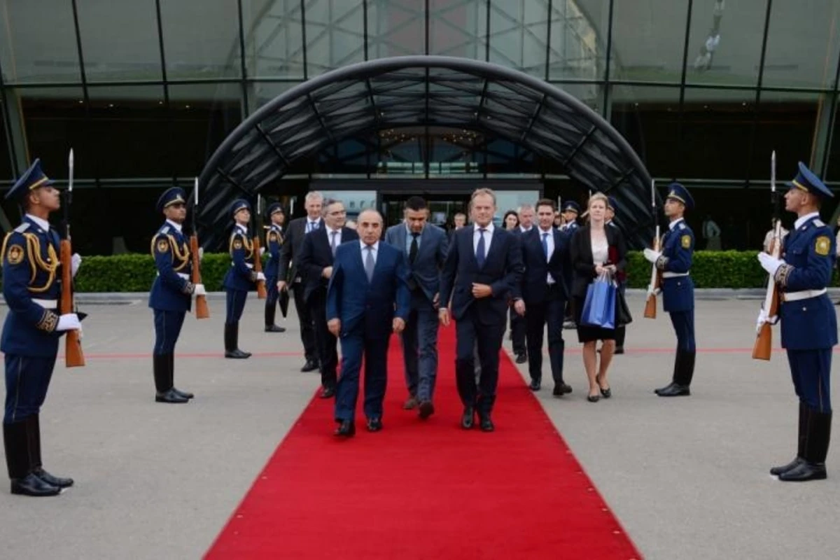 Avropa İttifaqı Şurası Prezidentinin Azərbaycana səfəri başa çatıb Avropa İttifaqı Şurası Prezidentinin Azərbaycana səfəri başa çatıb