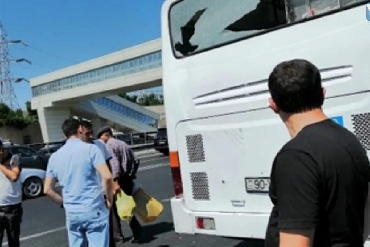 SON DƏQİQƏ – Bakıda 2 avtobus toqquşdu – FOTO