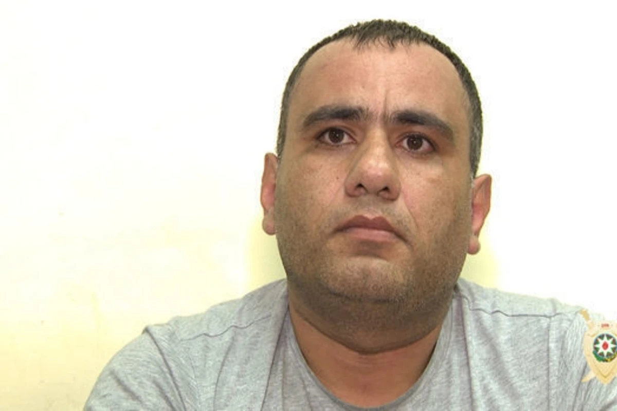 Курильщик из бакинского метро рассказал о своем поведении - ВИДЕО