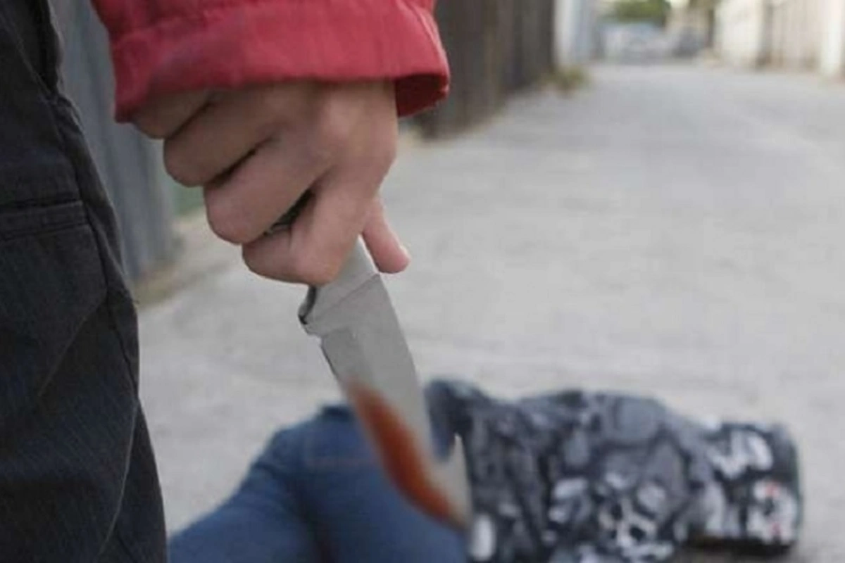 Qız üstündə dava bıçaqlanma ilə bitdi