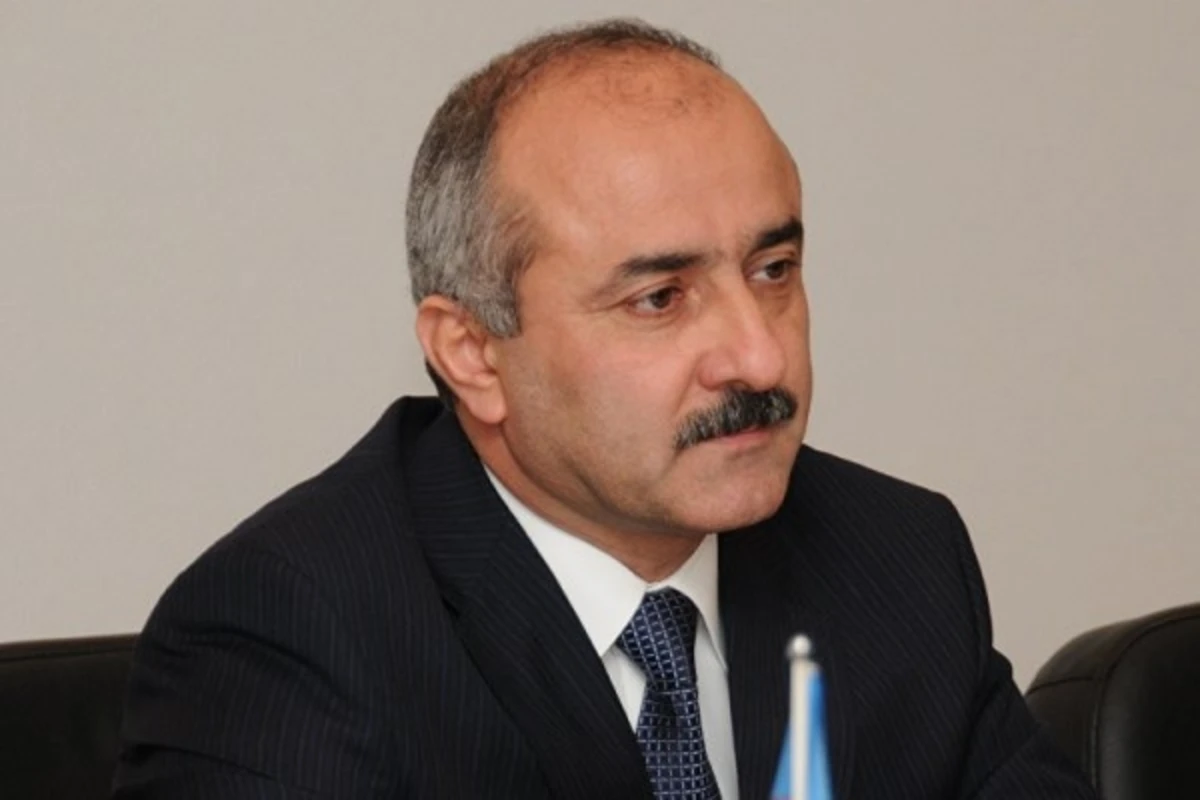 Nazir müavininə ağır itki