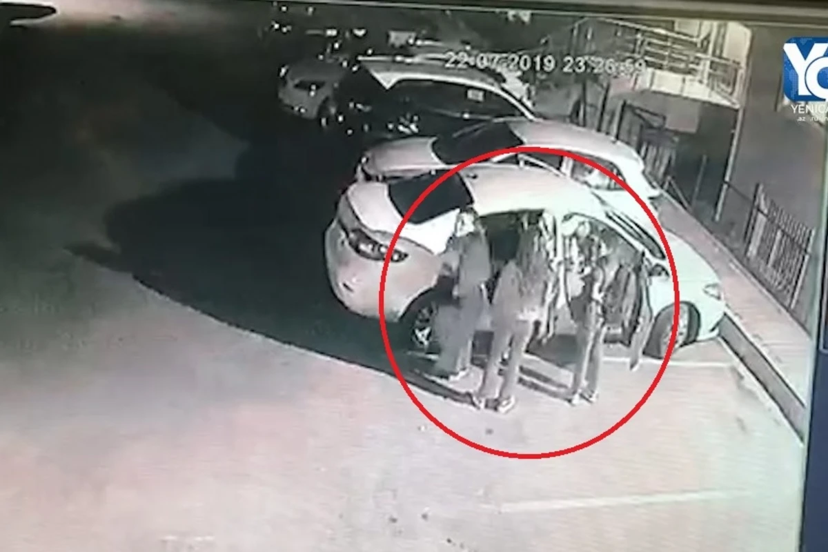 Azərbaycanlı iş adamı İstanbulda güllələndi - Hadisə anından VİDEO Azərbaycanlı iş adamı İstanbulda güllələndi - Hadisə anından VİDEO