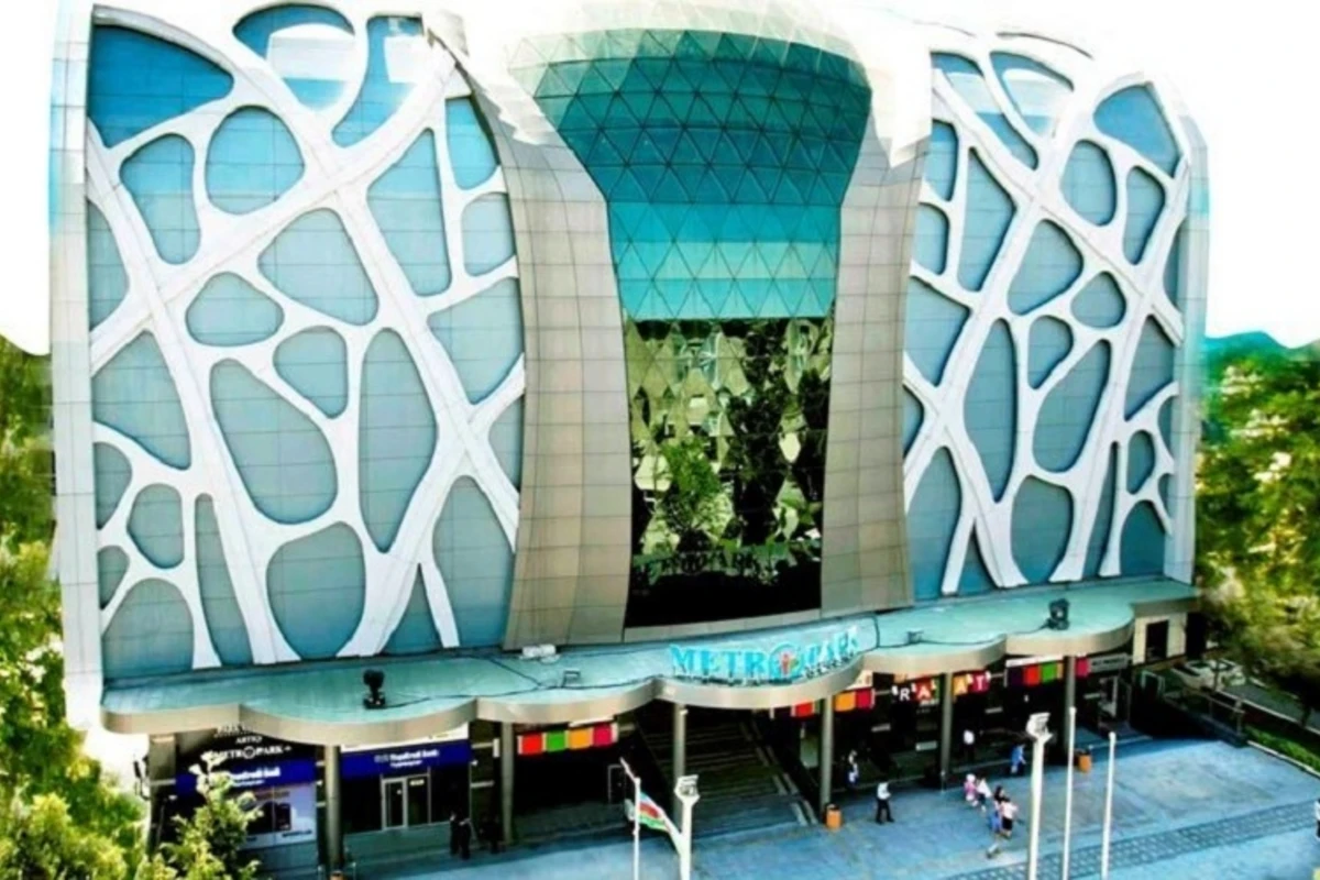 “Metropark” ticarət və əyləncə mərkəzi bağlanıb “Metropark” ticarət və əyləncə mərkəzi bağlanıb