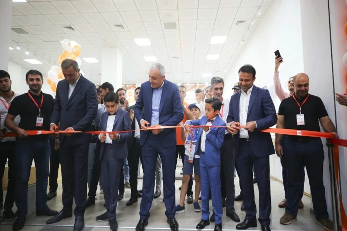Bakıda “Xiaomi”nin Qafqazdakı ən böyük konseptual mağazası açılıb - FOTO - VİDEO Bakıda “Xiaomi”nin Qafqazdakı ən böyük konseptual mağazası açılıb - FOTO - VİDEO