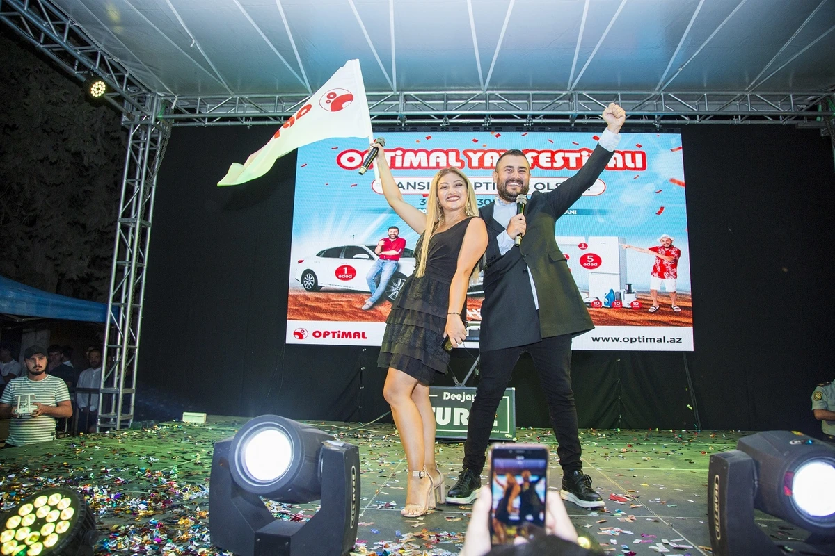 “Optimal Yay Festivalı”-nın növbəti böyük konserti Salyan şəhərində keçirildi “Optimal Yay Festivalı”-nın növbəti böyük konserti Salyan şəhərində keçirildi