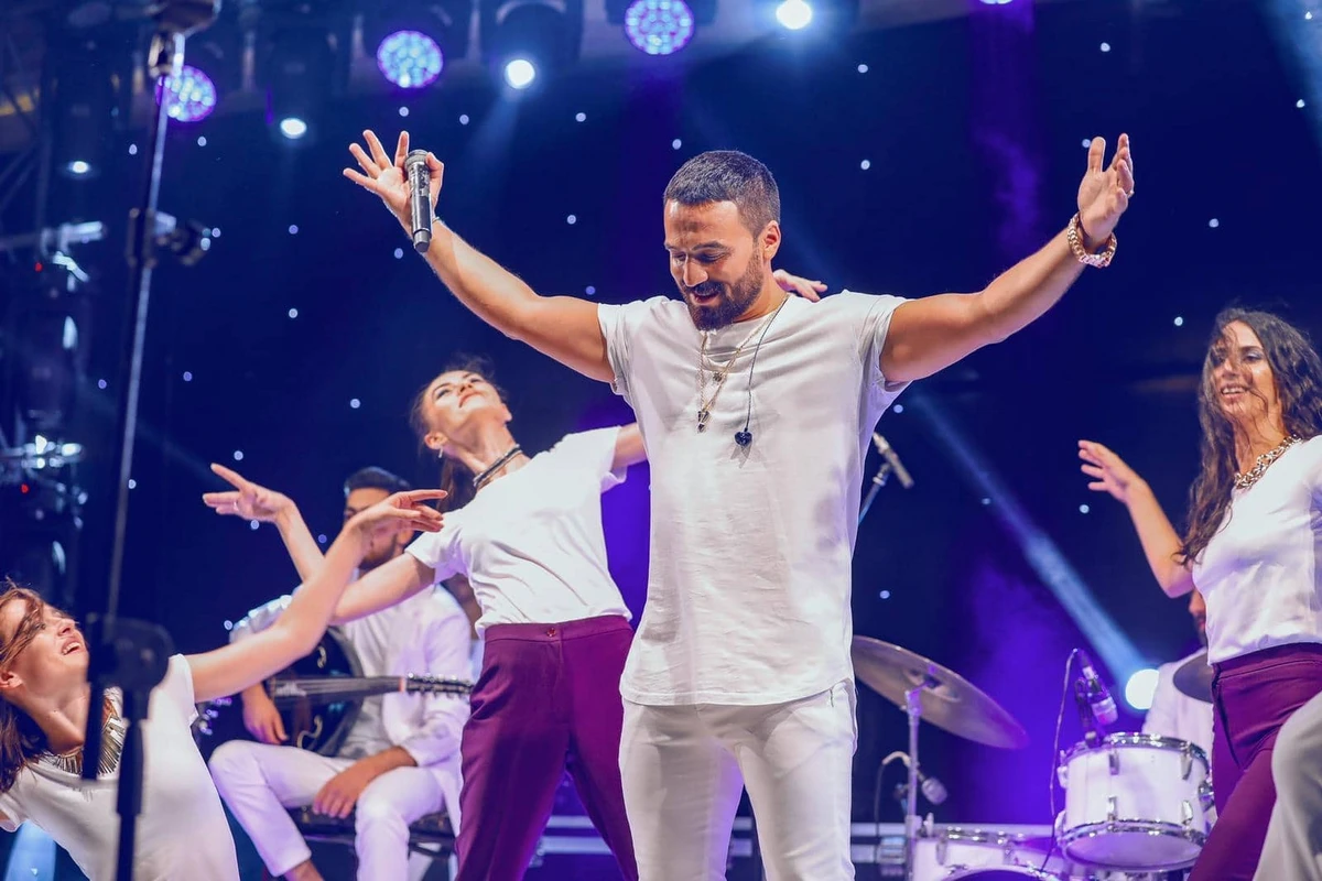 Zamiqin Naxçıvan konsertində anşlaq yaşandı - FOTO