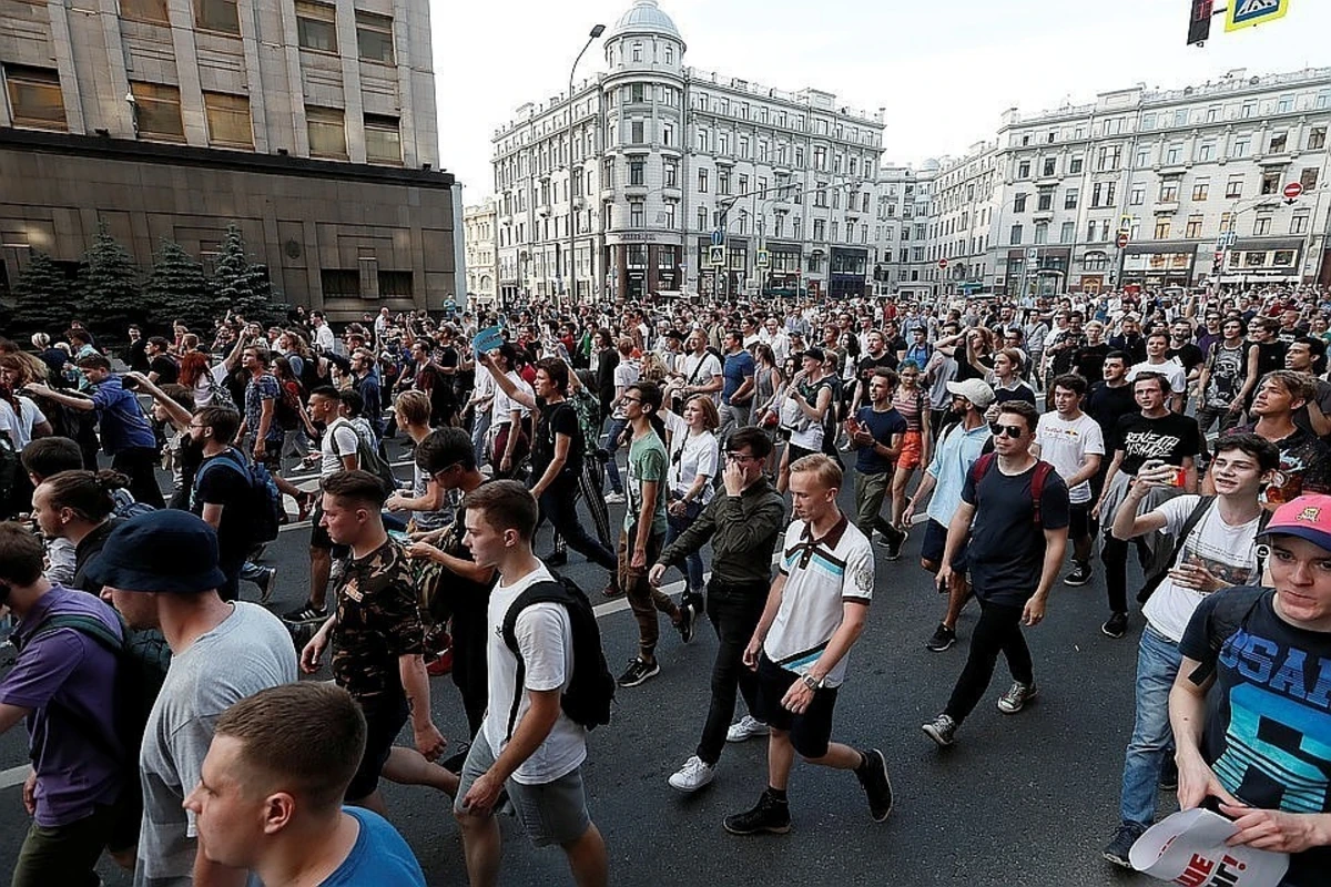 В Москве готовят новый стотысячный митинг