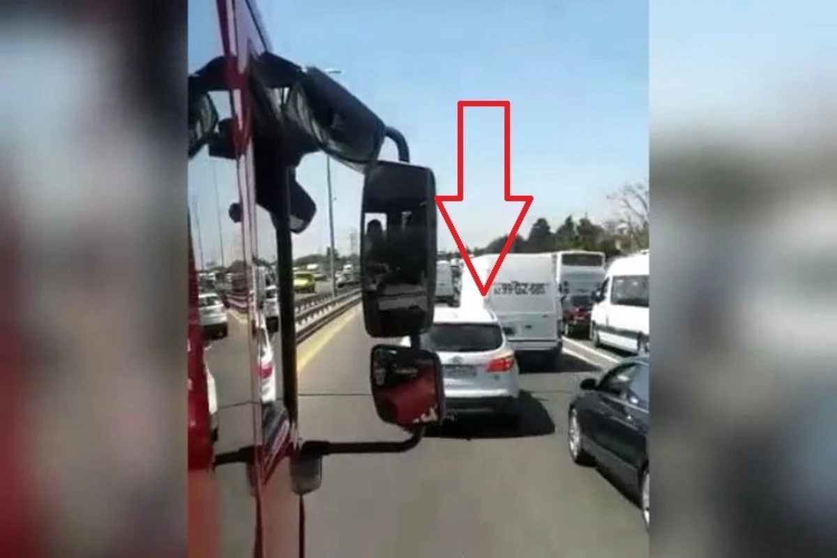 Avropada görməyə öyrəşdiyimiz mənzərə Bakıda: Sürücülərimizdən nümunəvi addım! - VİDEO