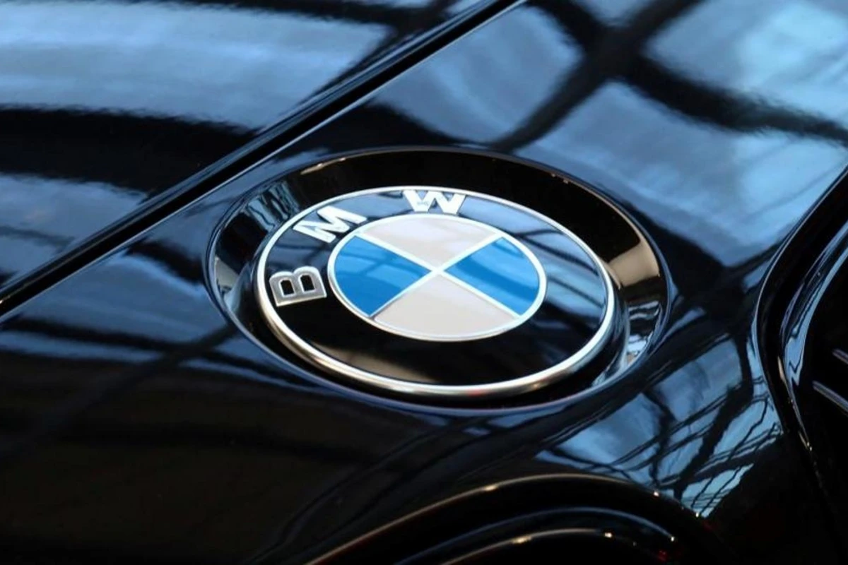 BMW наконец разрушил 100-летний миф — Это не пропеллер! - ФОТО BMW наконец разрушил 100-летний миф — Это не пропеллер! - ФОТО