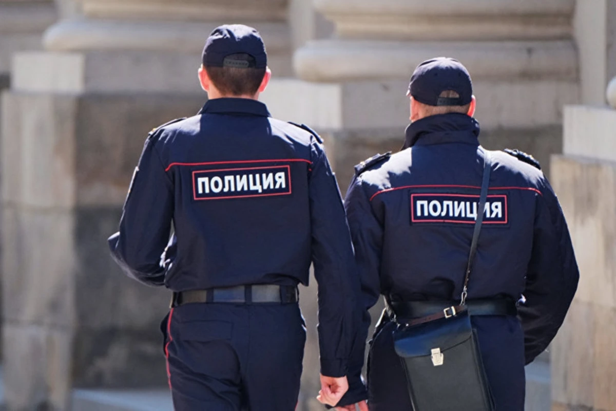В России сотрудники полиции задержаны за групповое изнасилование девушки