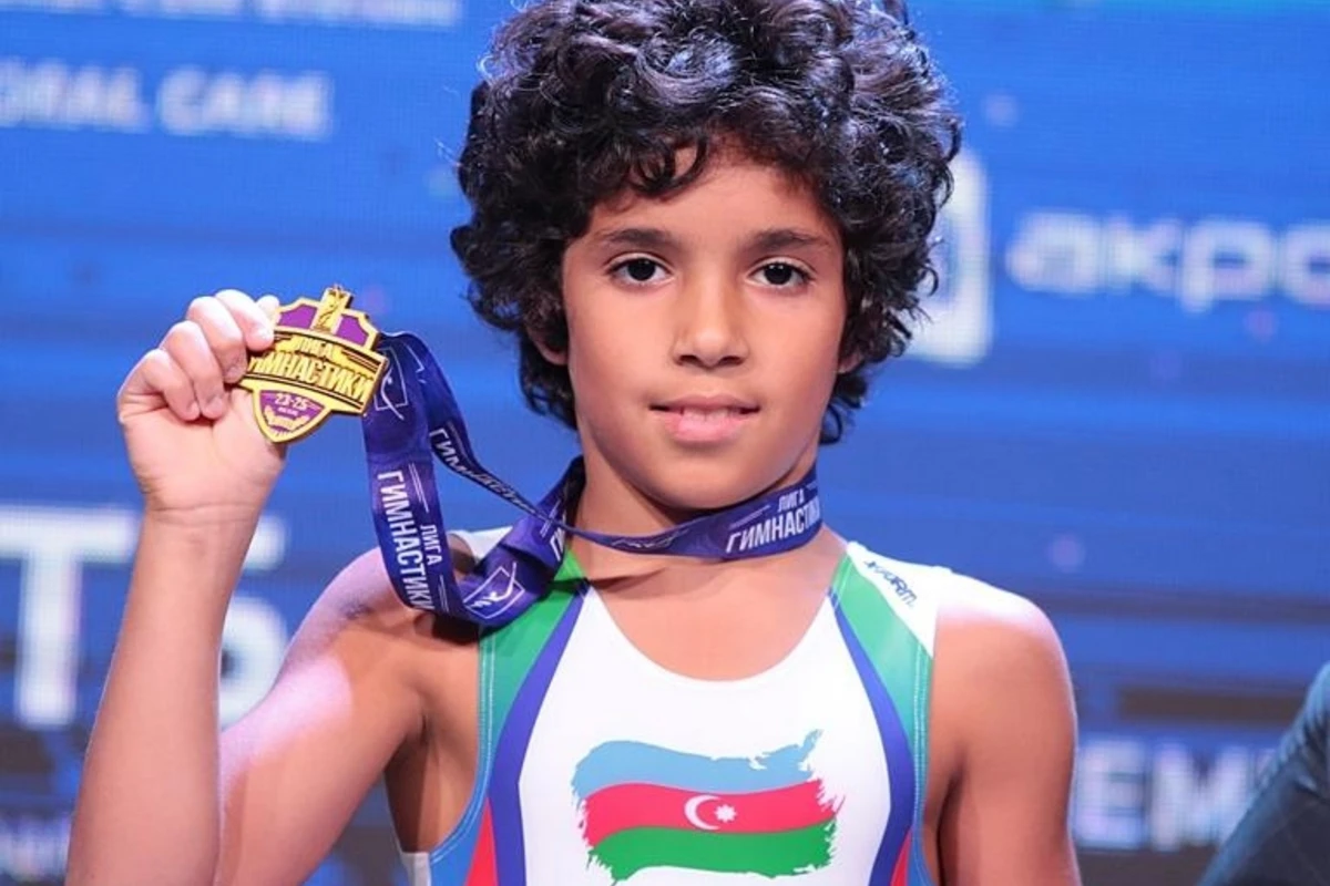 Hüseyn Xəlilov Rusiyada qızıl medal qazandı - VİDEO Hüseyn Xəlilov Rusiyada qızıl medal qazandı - VİDEO
