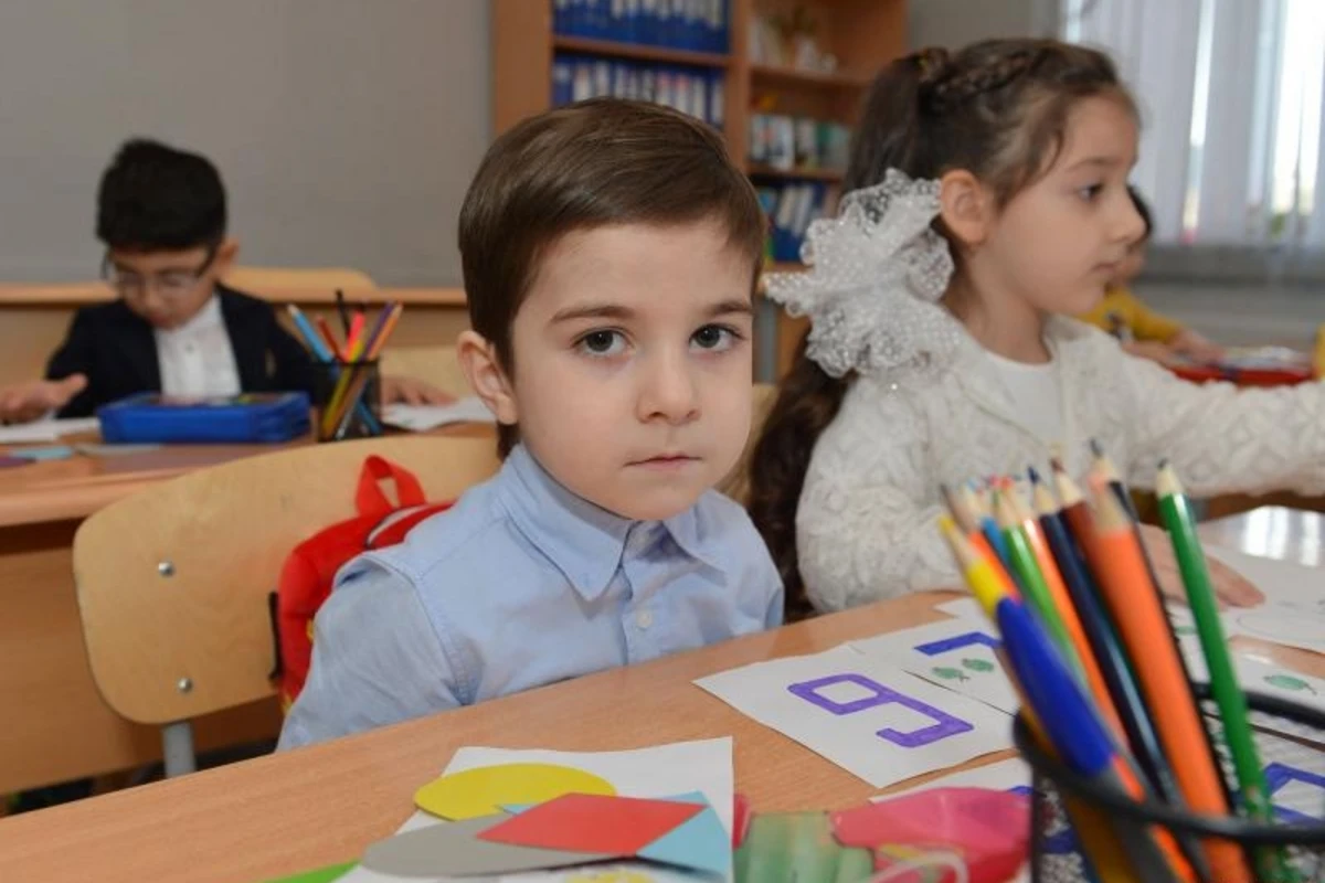 Övladları məktəbəhazırlıq qruplarına gedəcək valideynlər üçün VACİB XƏBƏR