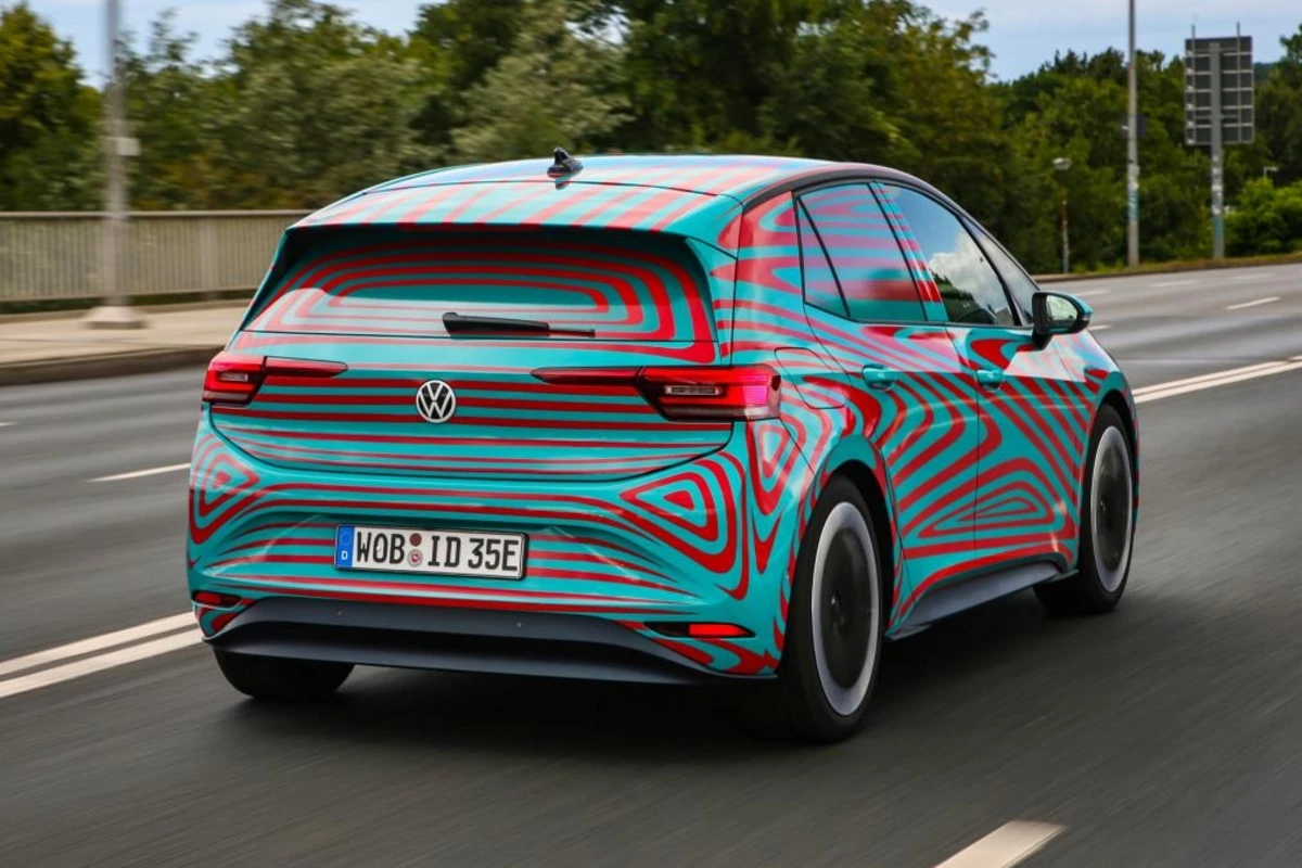 Volkswagen рассказал о своем новом электрокаре - ФОТО
