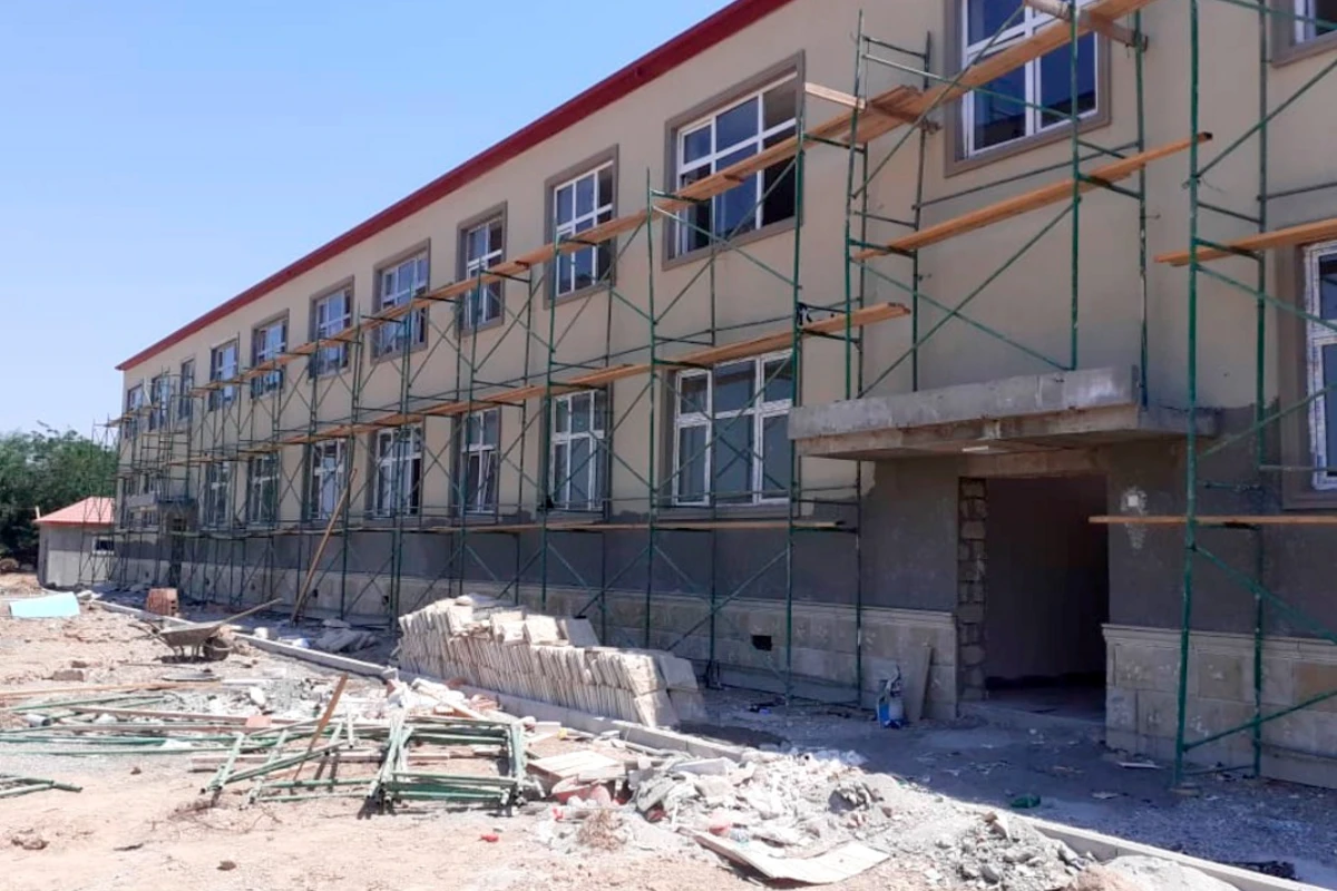 Bu il 50 modul tipli məktəb istifadəyə veriləcək Bu il 50 modul tipli məktəb istifadəyə veriləcək