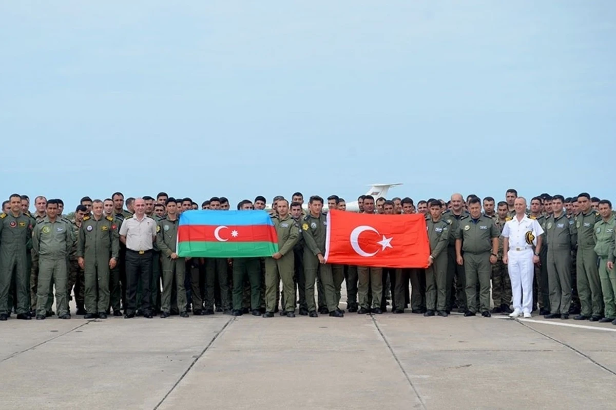 Участвующие в TurAz Qartalı-2019 турецкие военные прибыли в Азербайджан - ВИДЕО