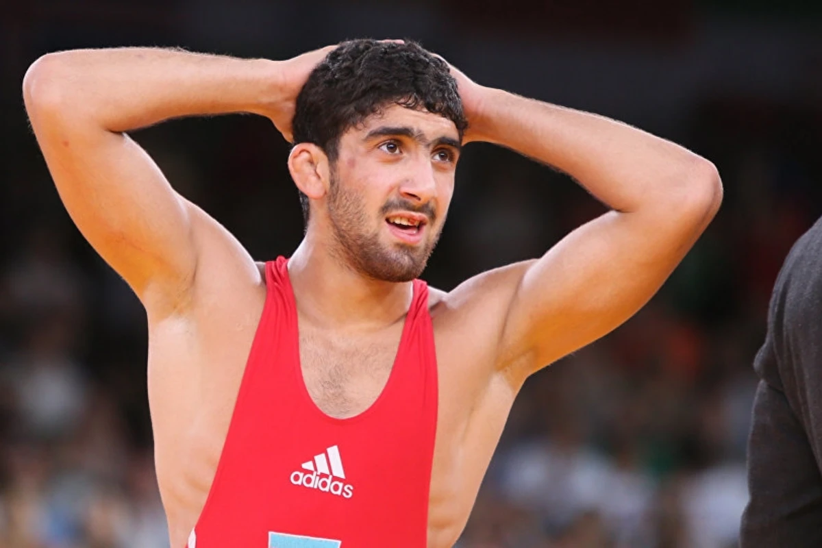 Olimpiya çempionumuz yenidən zədələndi