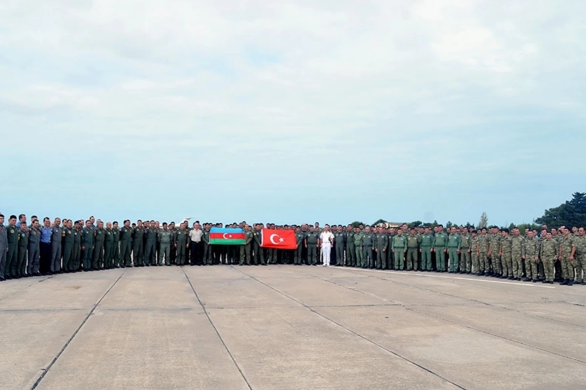 В Азербайджане начались учения TurAz Qartalı-2019 - ВИДЕО