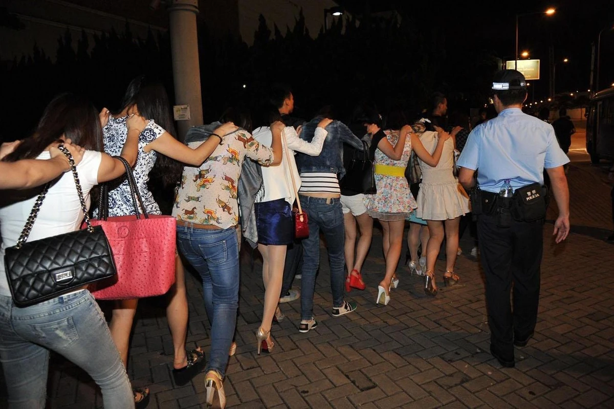 “Pəhləvanlar” kafesinin saxlanılan sahibi ilə bağlı ŞOK FAKTLAR “Pəhləvanlar” kafesinin saxlanılan sahibi ilə bağlı ŞOK FAKTLAR