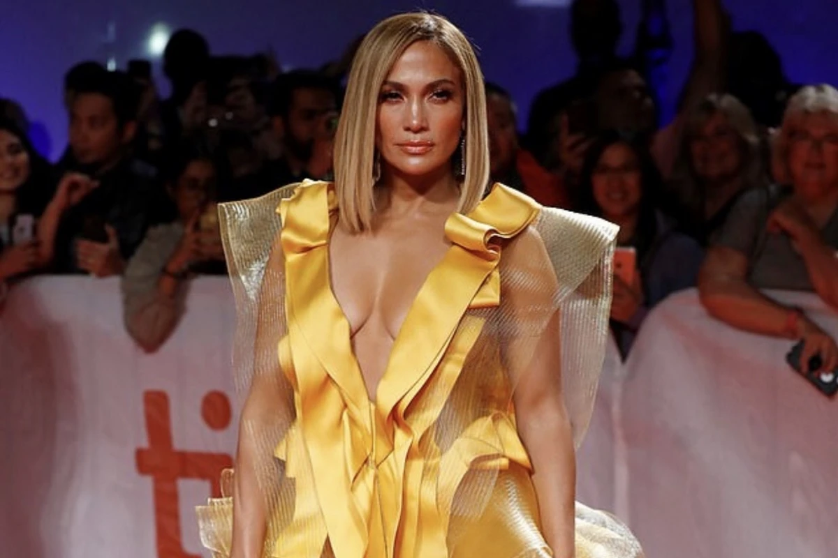 Cenifer Lopez geyimi ilə göz oxşadı - FOTO