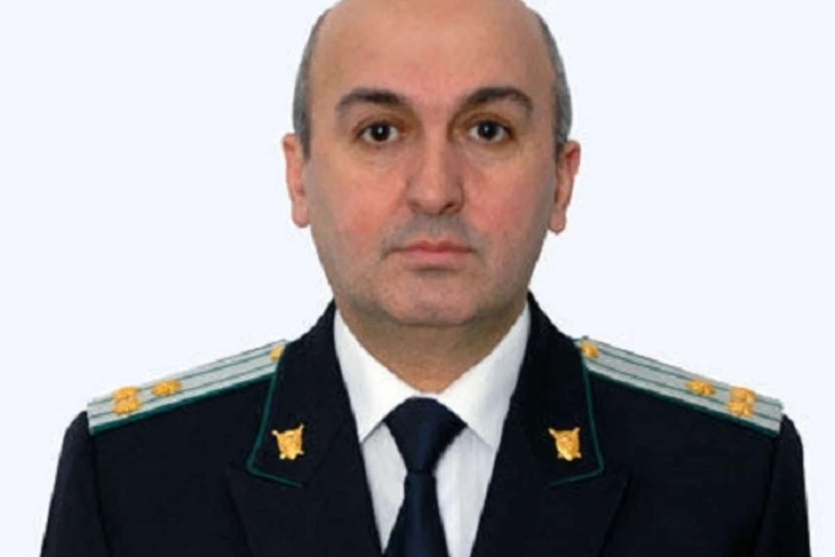Sabiq nazirlərin milyardları taladıqları iddiasına Baş Prokurorluqdan cavab Sabiq nazirlərin milyardları taladıqları iddiasına Baş Prokurorluqdan cavab
