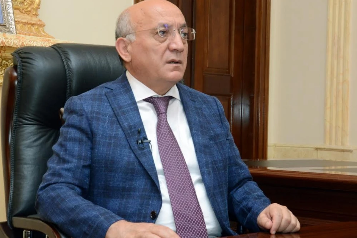 Mübariz Qurbanlı Aşura günü ehsan verilməsinə münasibət bildirib Mübariz Qurbanlı Aşura günü ehsan verilməsinə münasibət bildirib