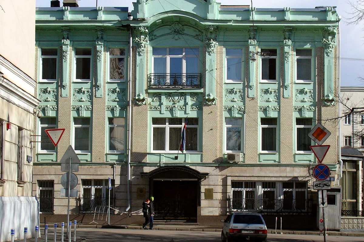 Посольство: Памятник Гусейн хану Нахчыванскому в Санкт-Петербурге откроется в 2020 году Посольство: Памятник Гусейн хану Нахчыванскому в Санкт-Петербурге откроется в 2020 году