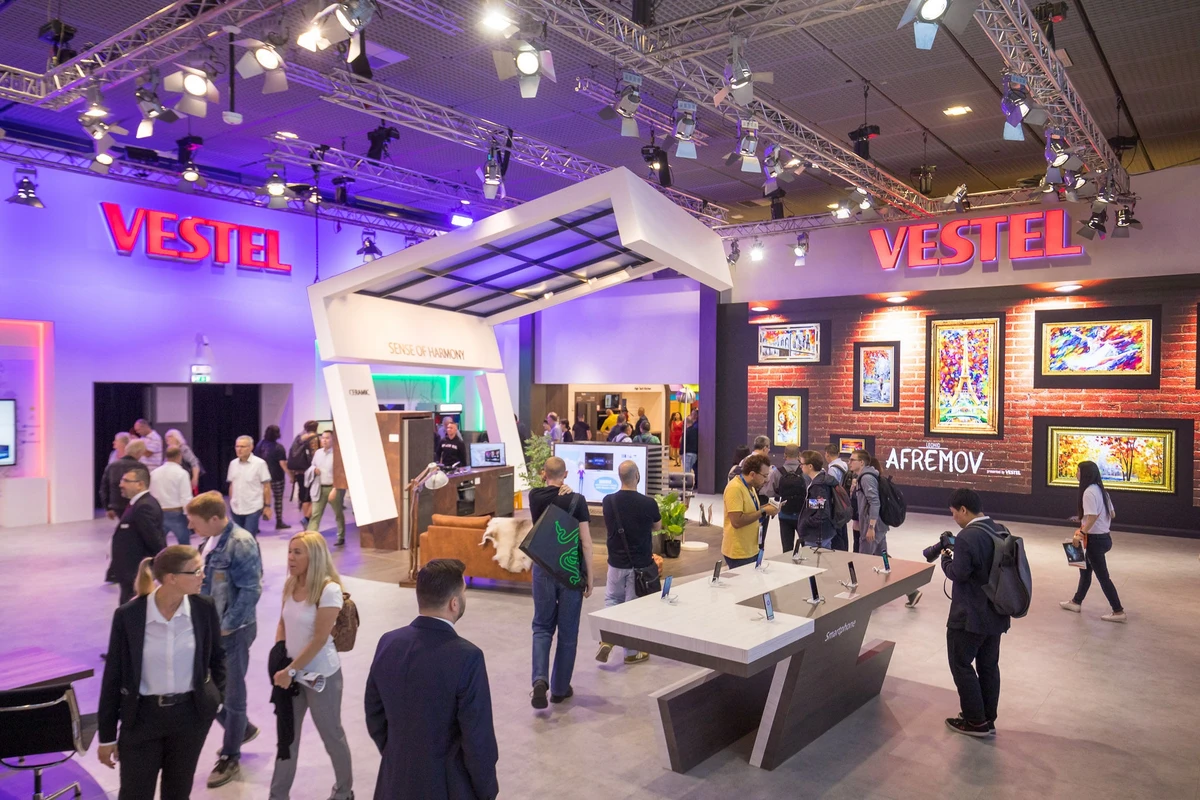 Vestel Avropada yenilikləriylə səs gətirdi! - FOTO