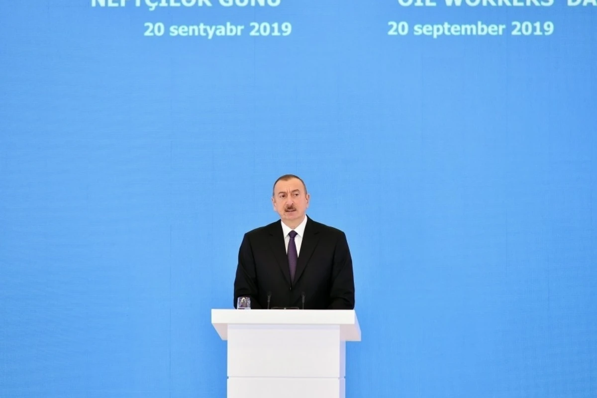 Prezident: Bu gün Azərbaycanın neft-qaz sektoru öz yeni inkişaf dövrünü yaşayır