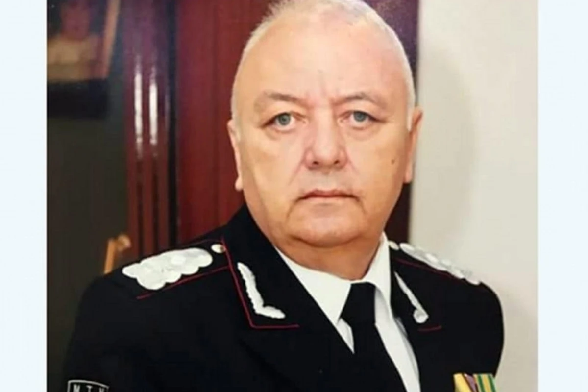 Akif Çovdarov kassasiya şikayətini geri götürüb Akif Çovdarov kassasiya şikayətini geri götürüb