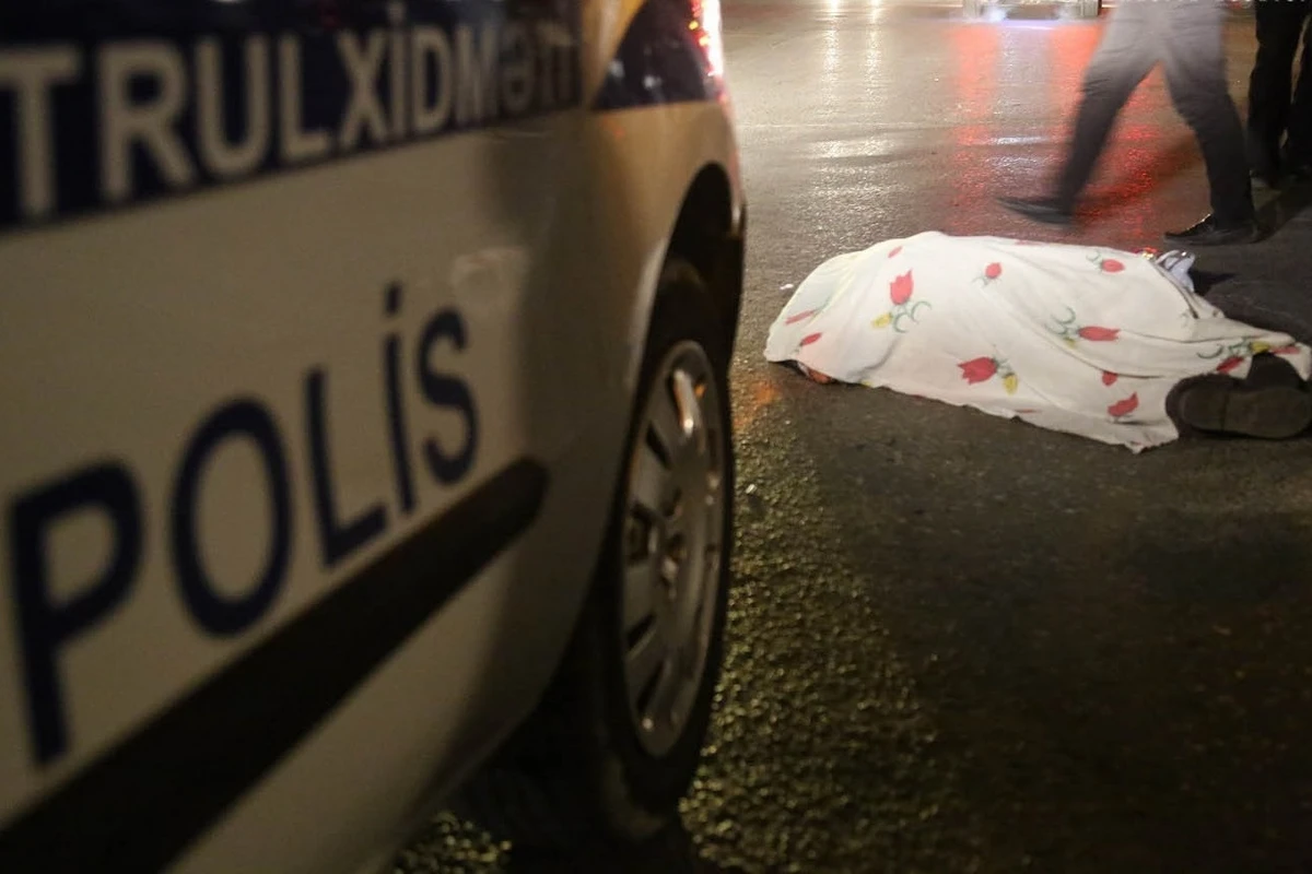85 yaşlı qadını avtomobil vuraraq öldürdü 85 yaşlı qadını avtomobil vuraraq öldürdü