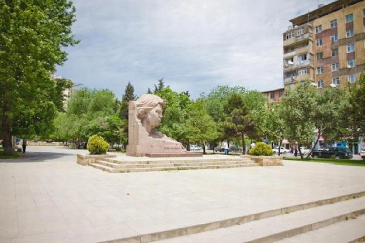 Стало известно время открытия парка Айны Султановой
