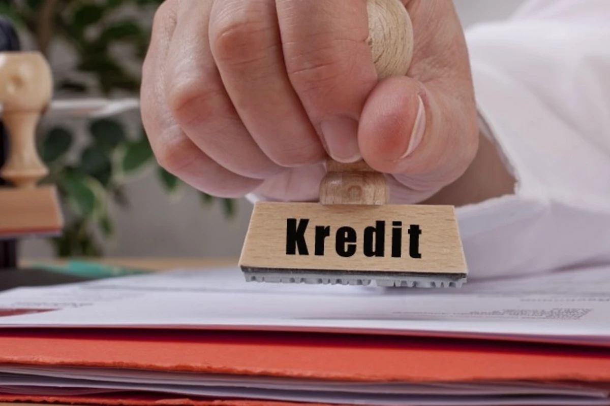 Ötən ay istehlak kreditləri artıb