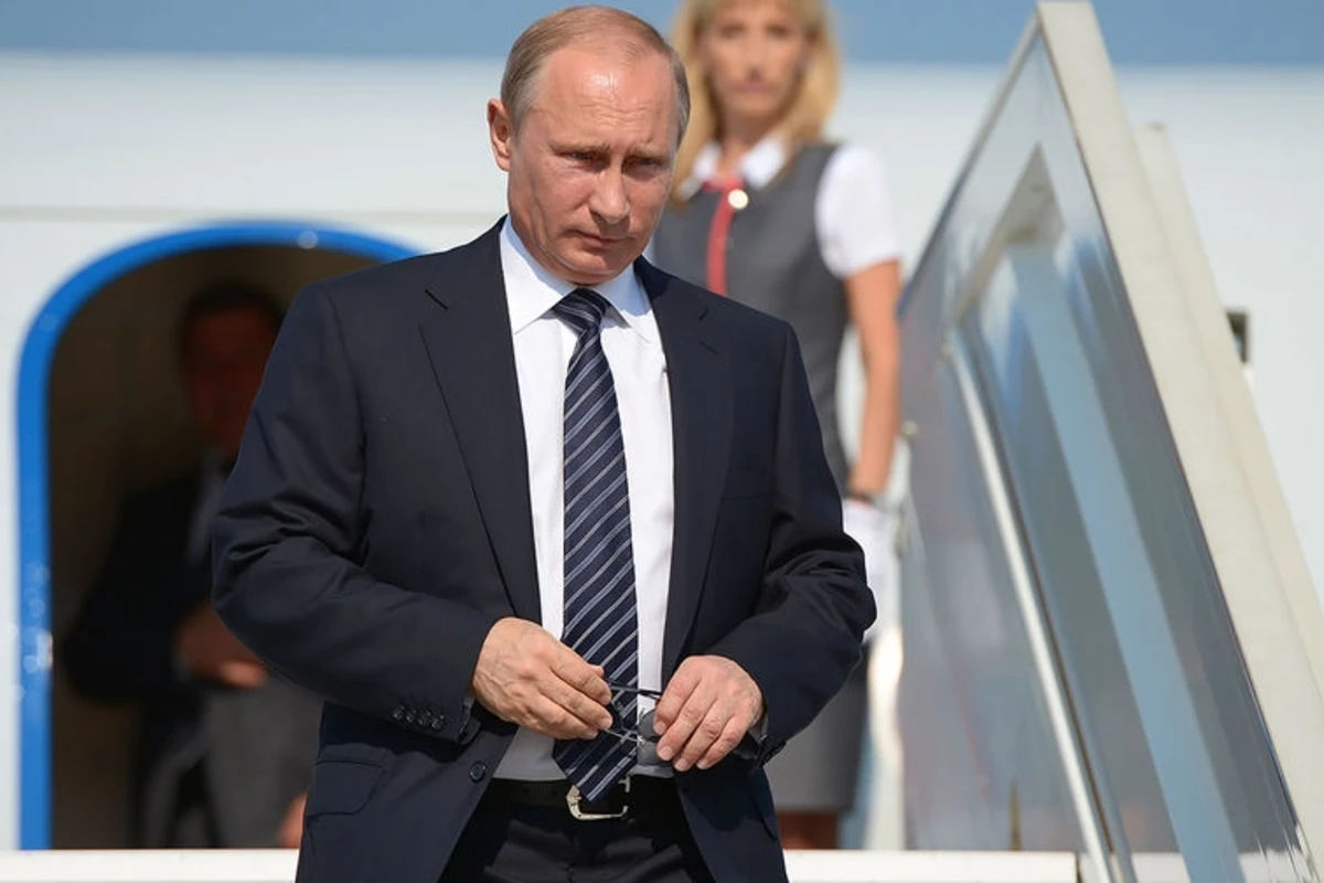 В Ереване Путину задали вопрос: Когда вы начнете выполнять свои обязательства? - ВИДЕО