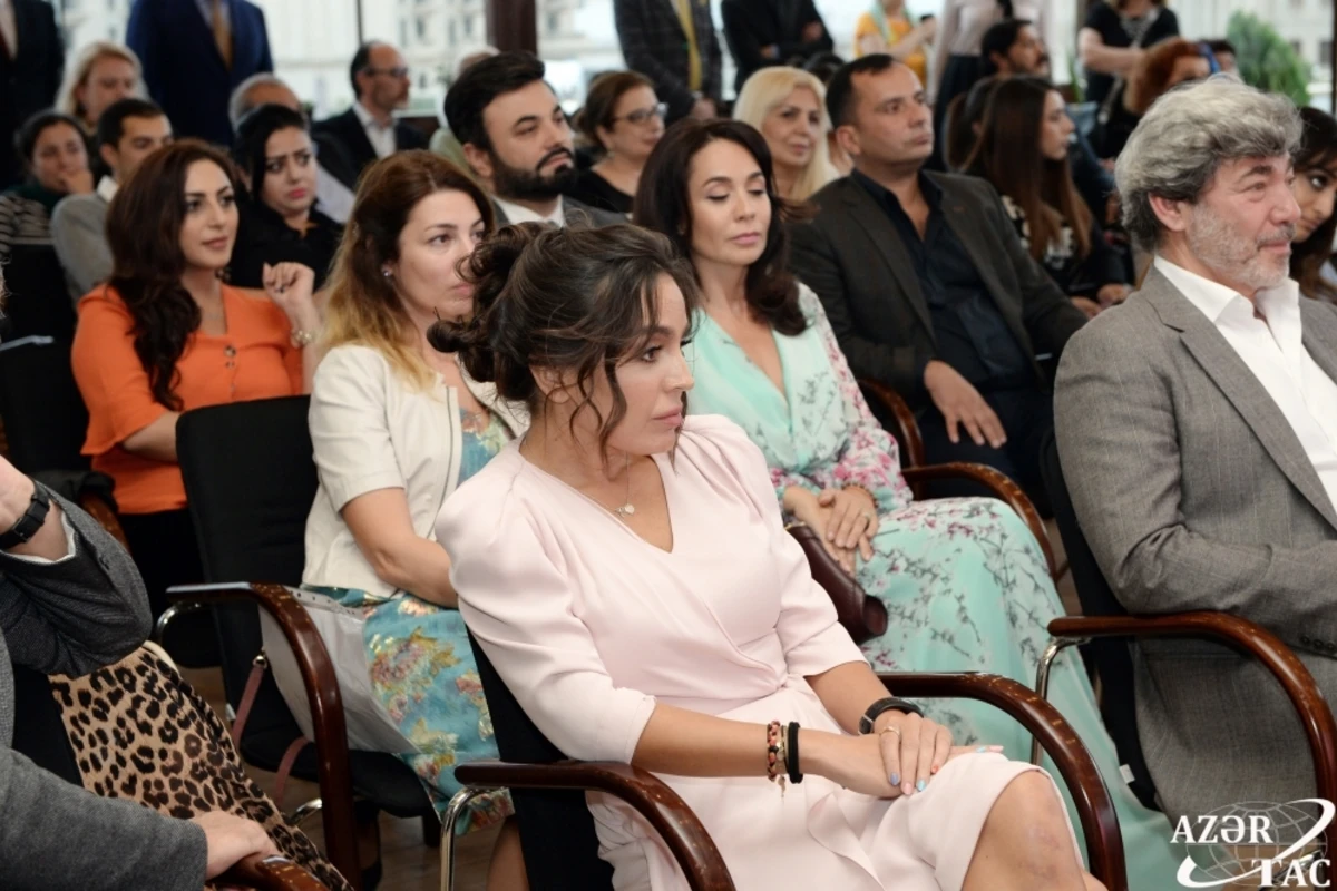 Leyla Əliyeva film nümayişində - FOTO