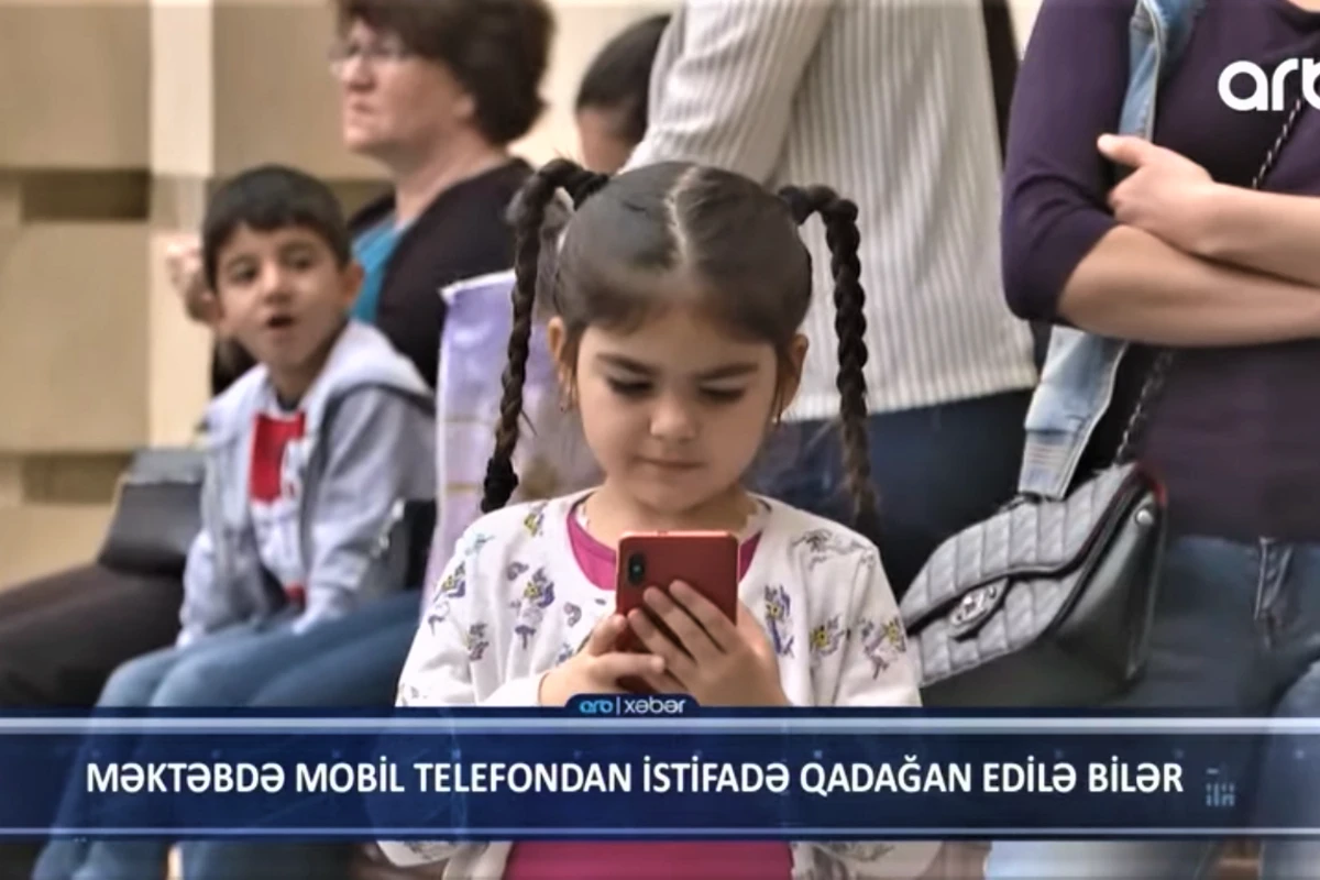 Məktəbə telefon gətirilməsi qadağan olunsun - TƏKLİF - VİDEO
