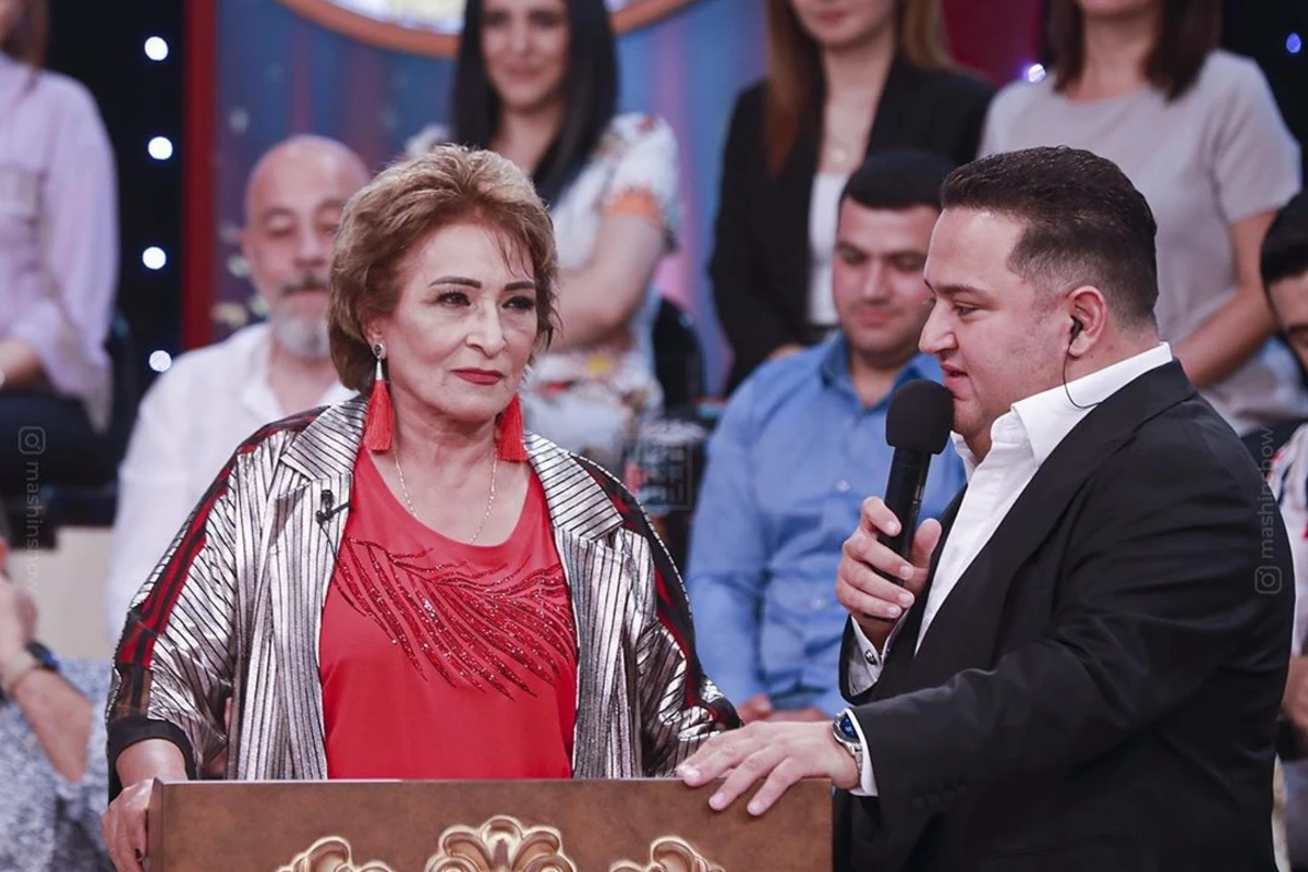 Fatma Mahmudova mübarizədən qalib ayrıldı - Bəs Maşından kimi çıxardı? - VİDEO