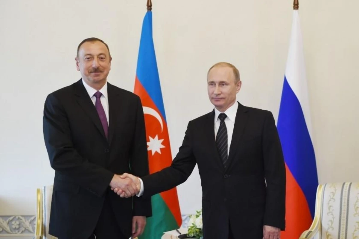 Ильхам Алиев позвонил Владимиру Путину