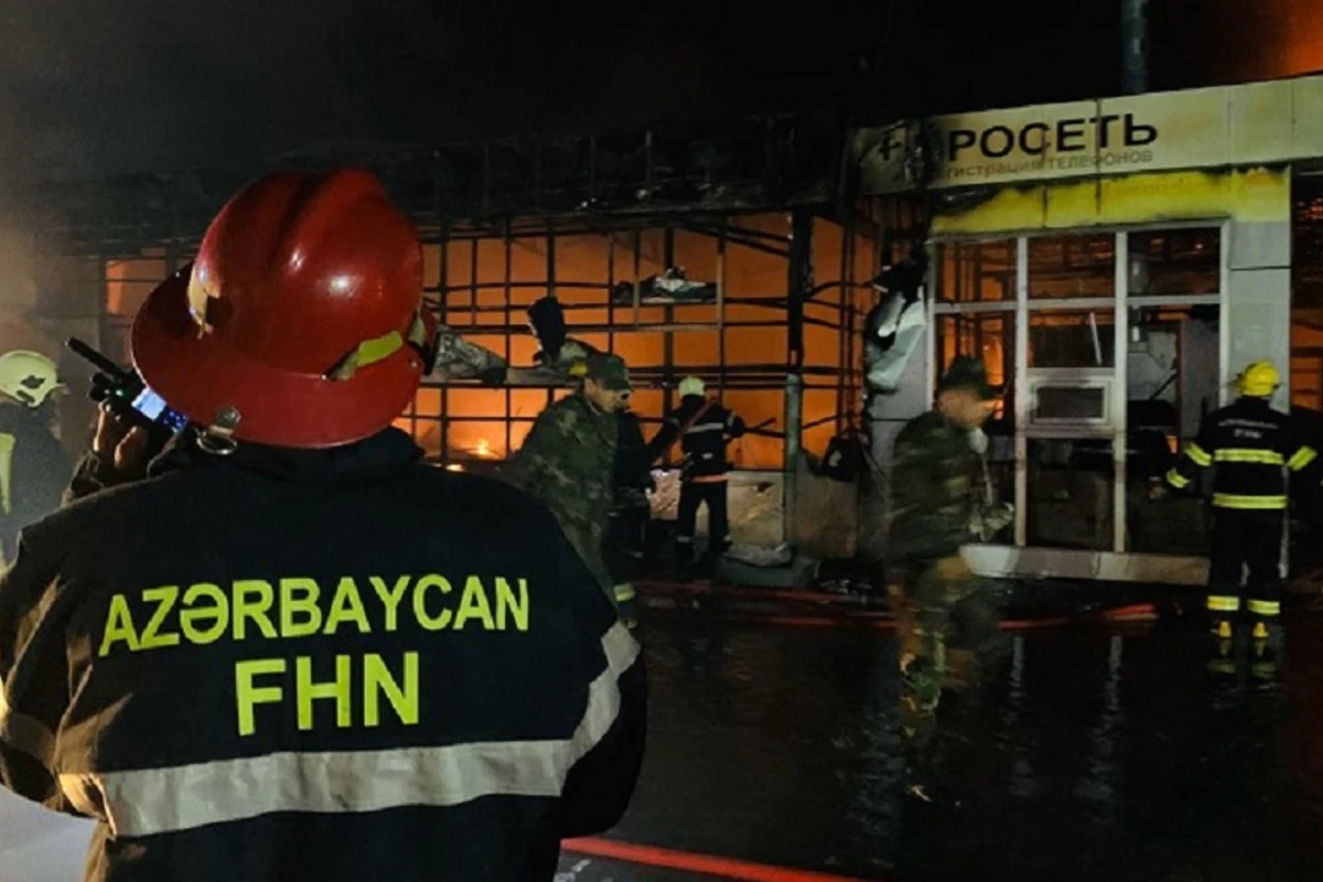 Binə ticarət mərkəzində dəhşətli yanğında 4 nəfər xəsarət aldı