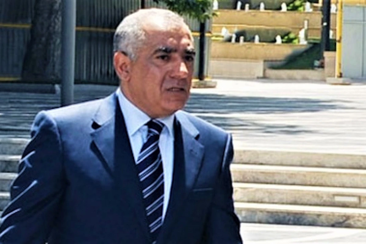 Baş nazir təyin olunacağı gözlənilən Əli Əsədov kimdir? Baş nazir təyin olunacağı gözlənilən Əli Əsədov kimdir?