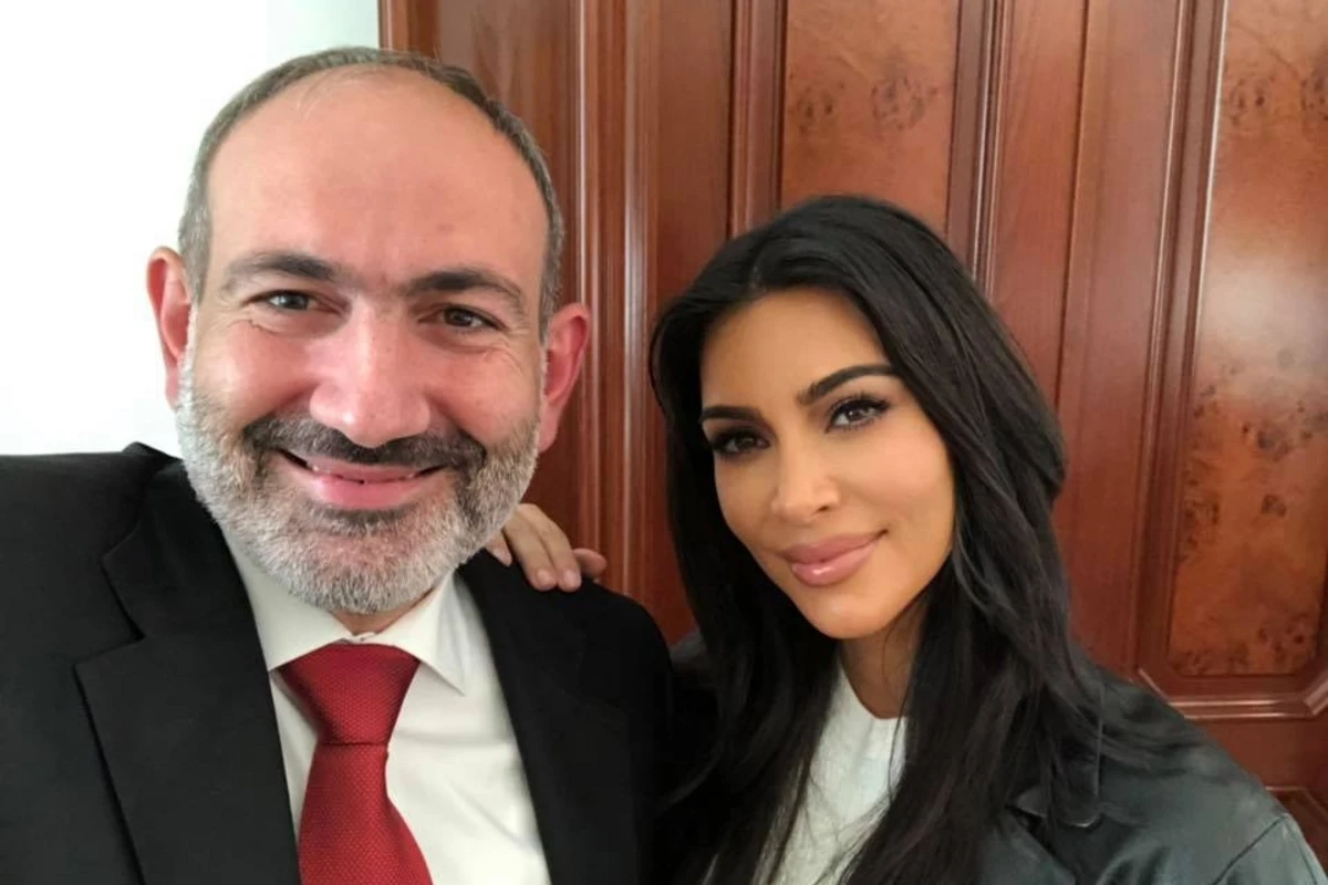 Paşinyan məşhur porno ulduzla bir arada: Tez-tez gələcək