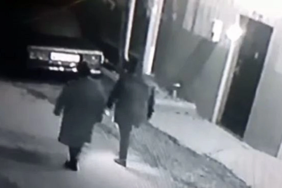 Странные действия женщин в Хырдалане - ВИДЕО