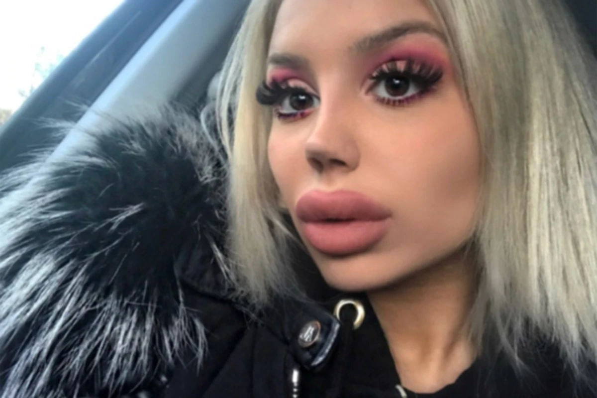 19-летняя девушка потратила состояние на внешность куклы Барби - ФОТО