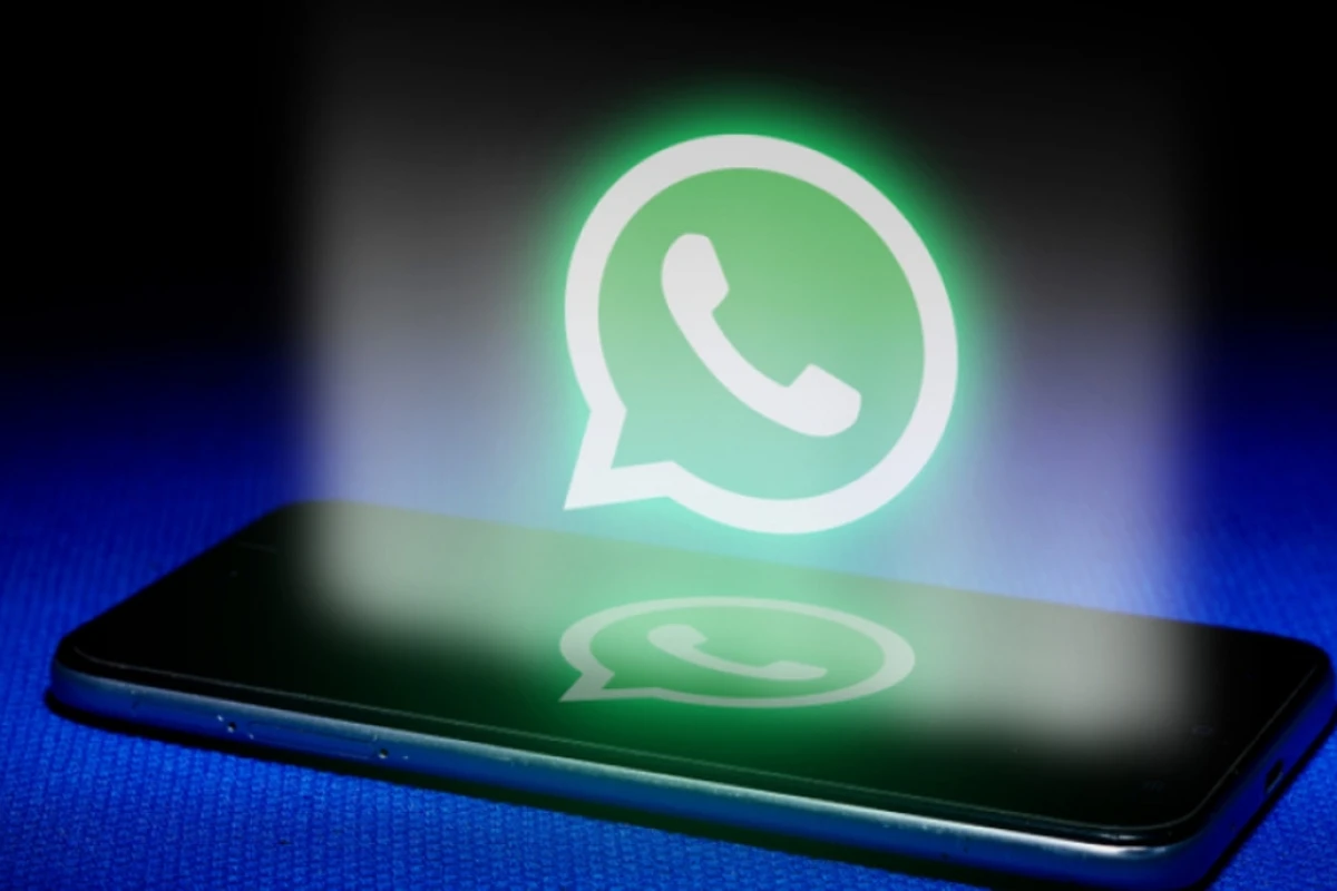 WhatsApp внезапно пропал из Google Play