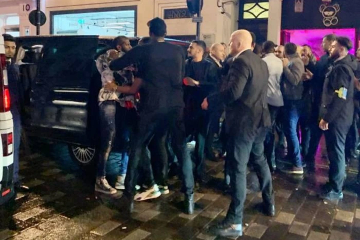 Усэйн Болт стал участником массовой драки в ночном клубе Лондона - ФОТО Усэйн Болт стал участником массовой драки в ночном клубе Лондона - ФОТО