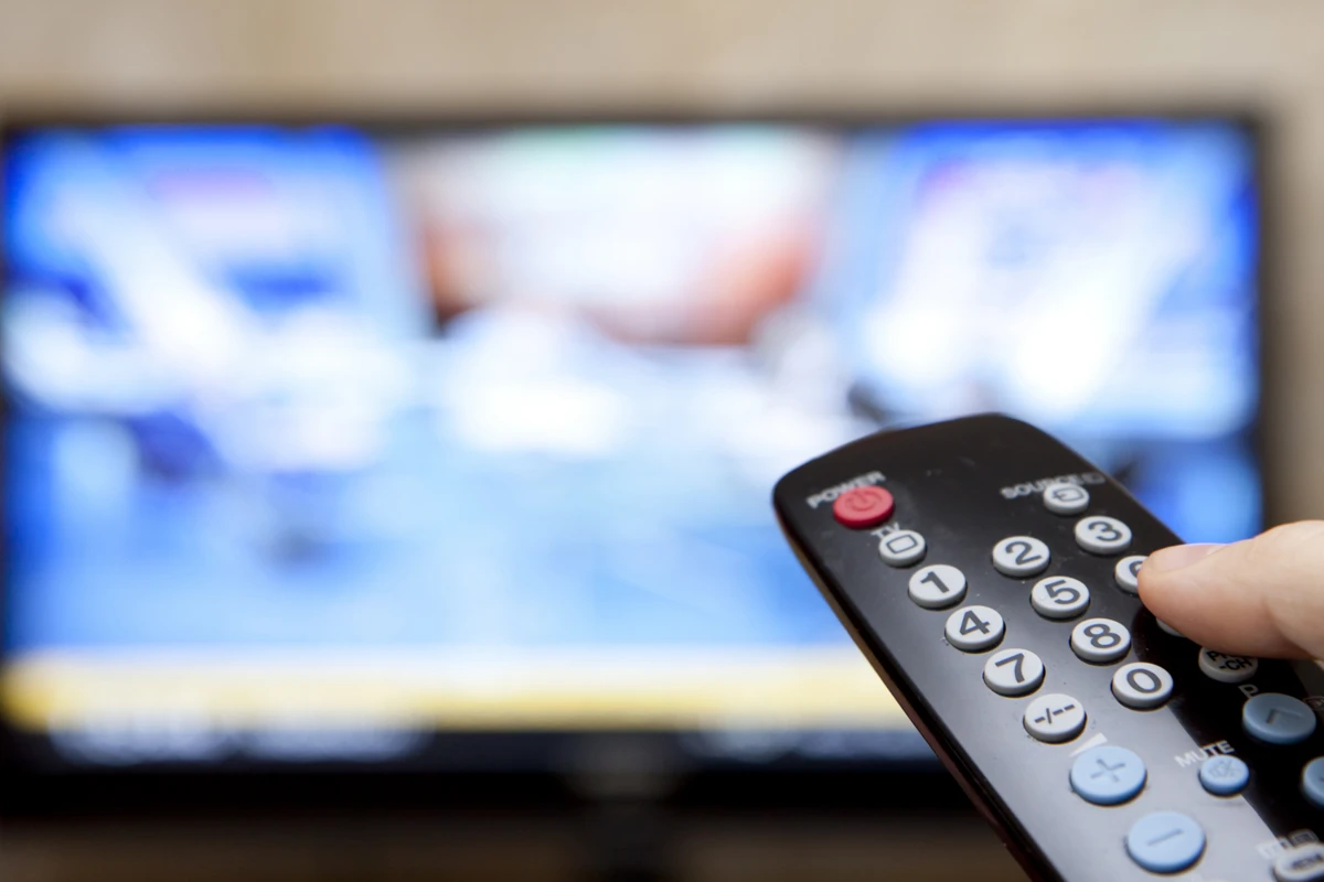 NTV telekanalının efirində səhvən porno nümayiş etdirdilər - VİDEO