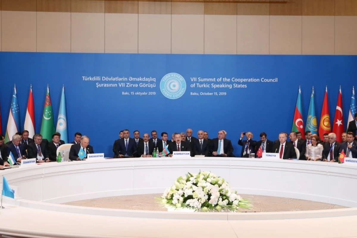 Türk Şurasının sammitində yekun bəyannamə imzalandı Türk Şurasının sammitində yekun bəyannamə imzalandı