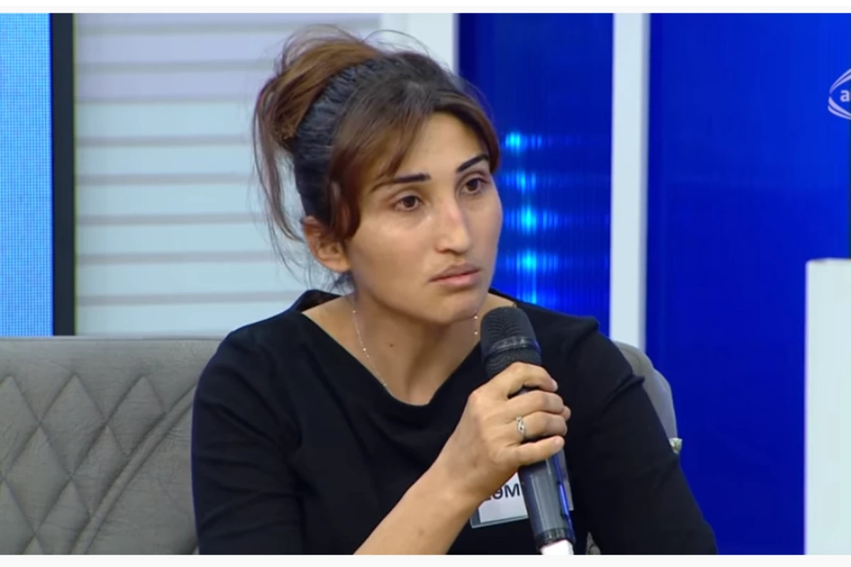 Yanıb külə dönmüş 12 yaşlı Firuzənin anası: 28 yaşlı idman müəlliminin evində idim - VİDEO Yanıb külə dönmüş 12 yaşlı Firuzənin anası: 28 yaşlı idman müəlliminin evində idim - VİDEO
