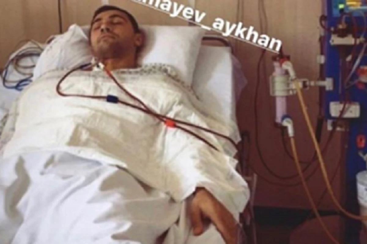 Məşhur idmançımız xəstəxanaya yerləşdirildi - FOTO Məşhur idmançımız xəstəxanaya yerləşdirildi - FOTO