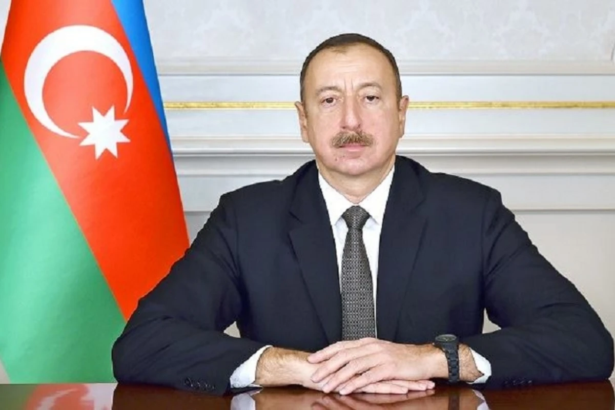 Prezident energetikləri təltif etdi